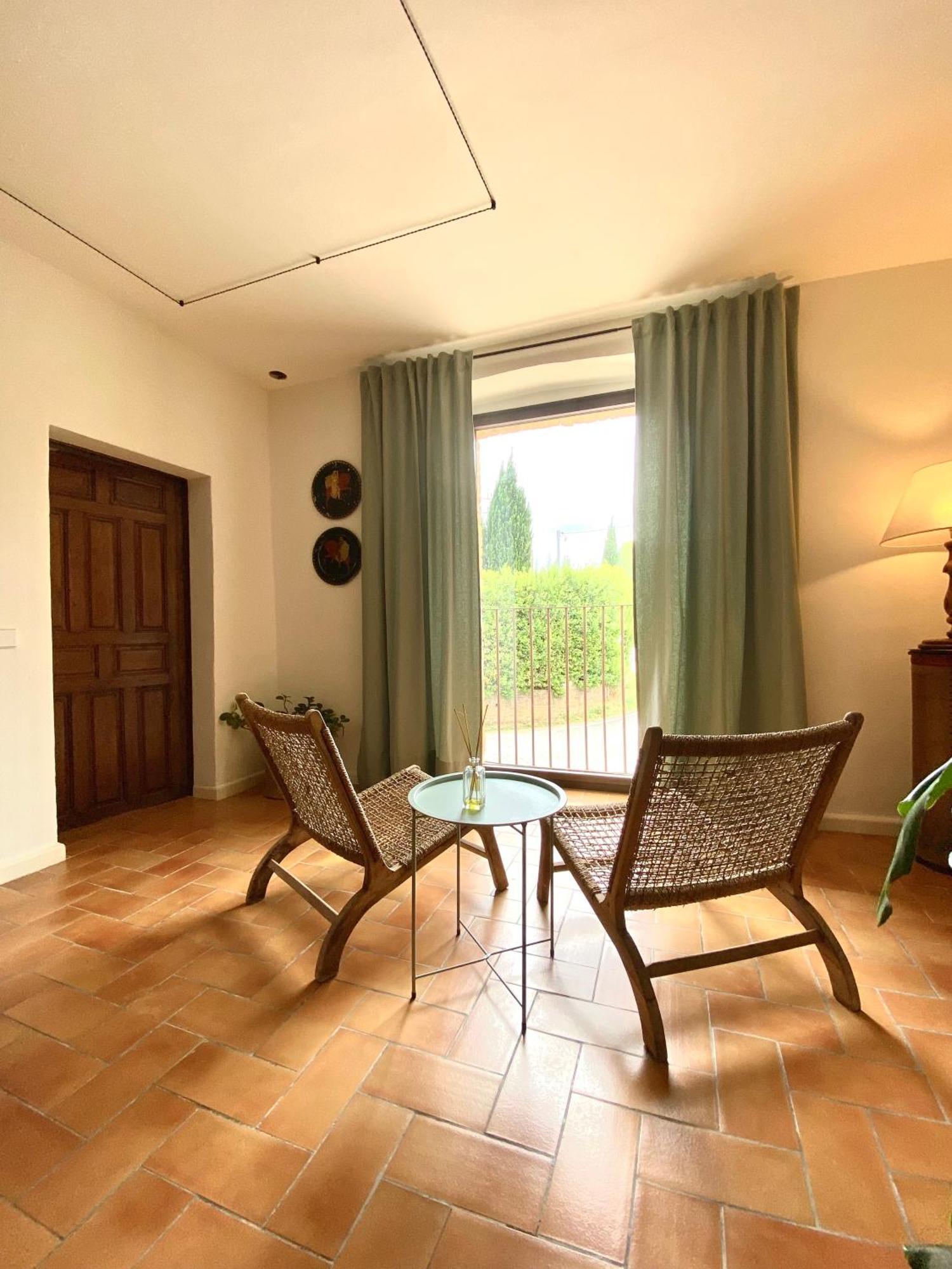 Casa Olimpia Apartment Monells Exterior photo